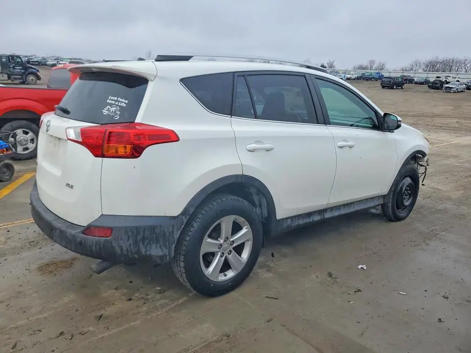 2013 TOYOTA RAV4 XLE  