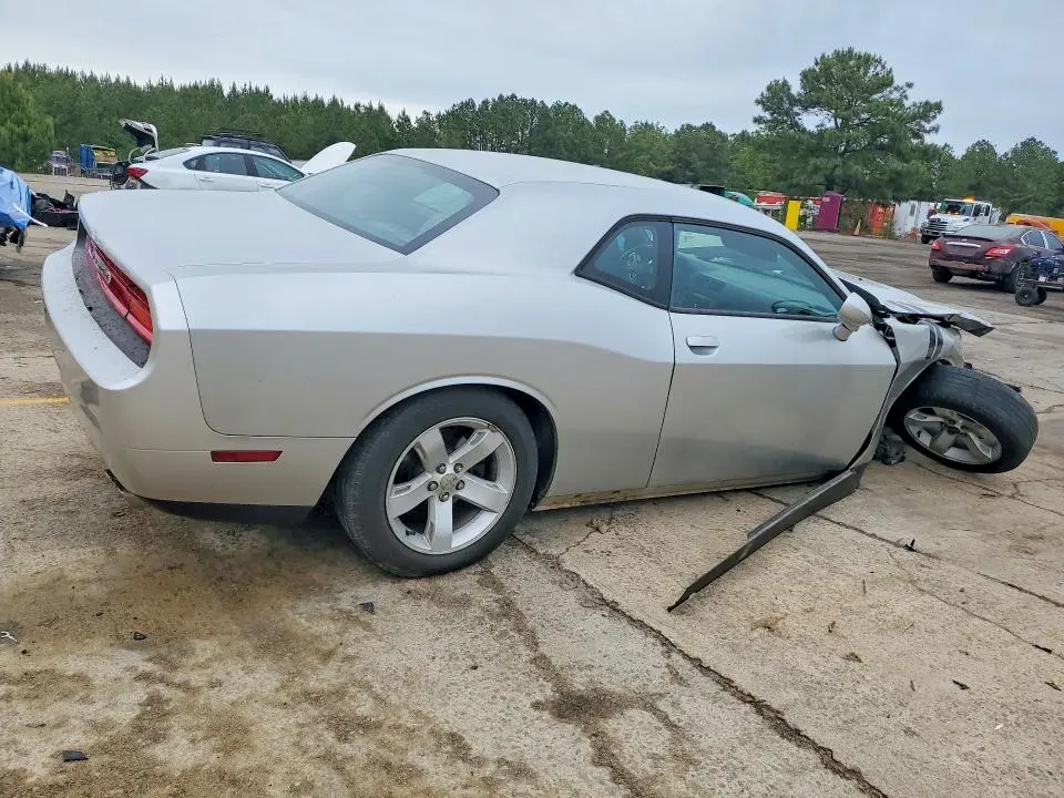 2012 DODGE CHALLENGER SXT  