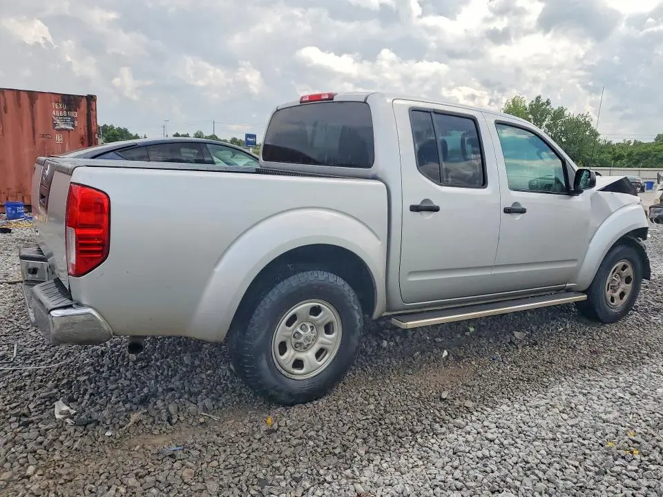 2012 NISSAN FRONTIER S  