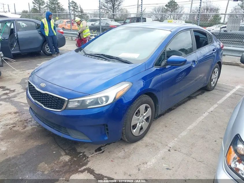 2017 KIA FORTE LX
