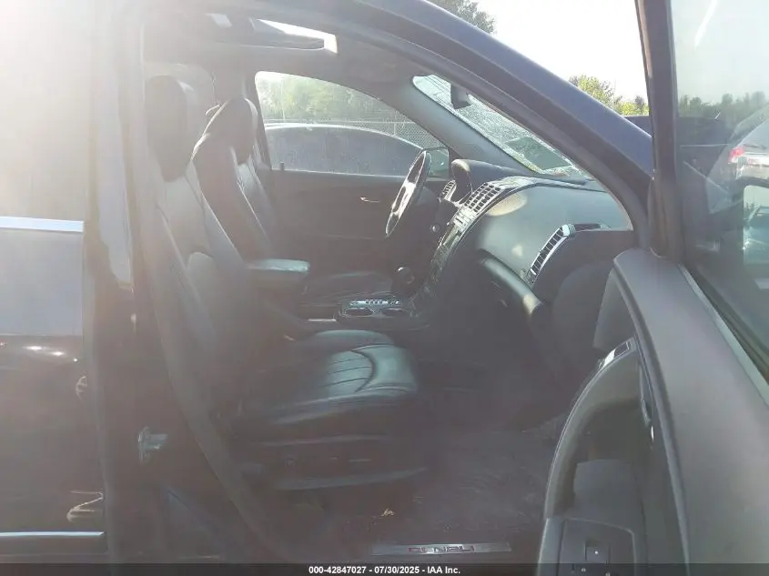 2011 GMC ACADIA DENALI