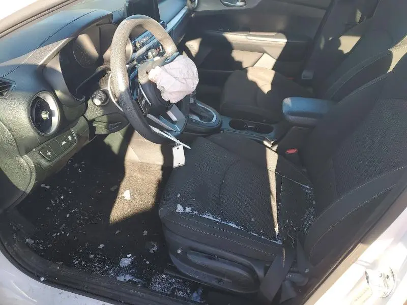 2019 KIA FORTE FE  