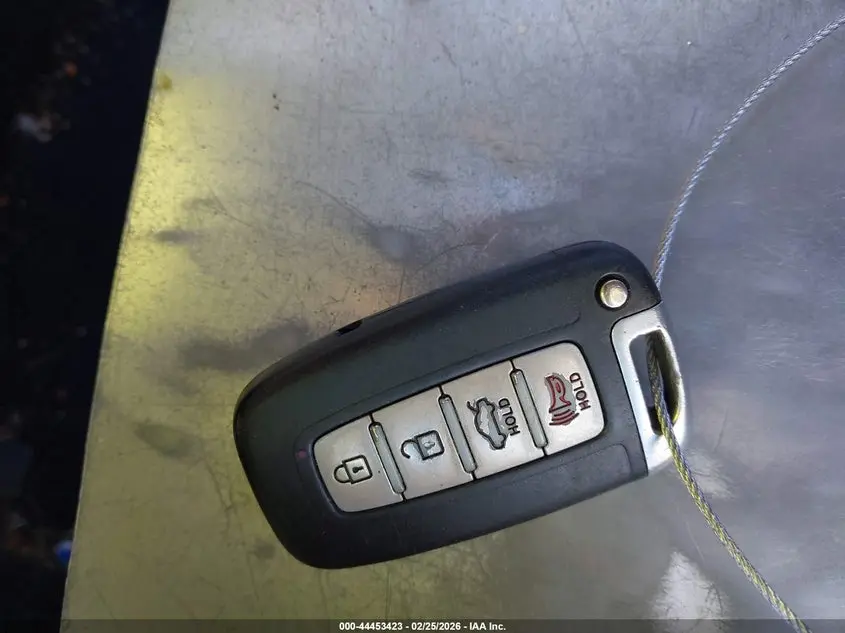 2012 HYUNDAI ELANTRA LIMITED (ULSAN PLANT)