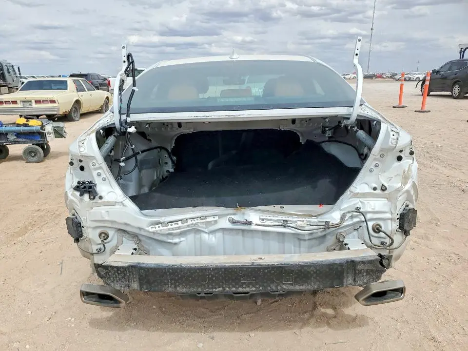 2019 TOYOTA AVALON   