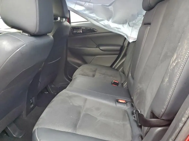 2022 MITSUBISHI ECLIPSE CROSS SE  