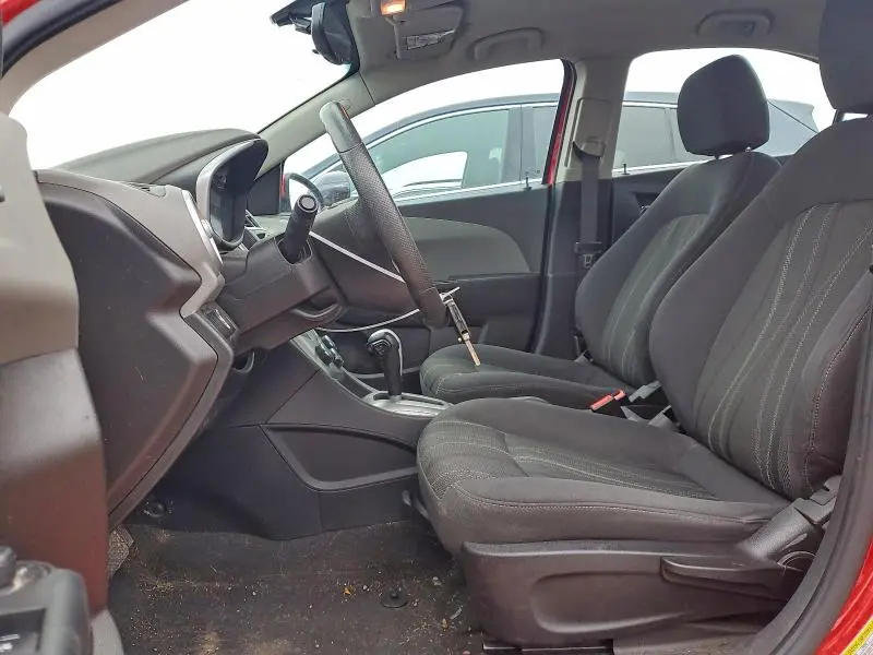 2017 CHEVROLET SONIC LT  