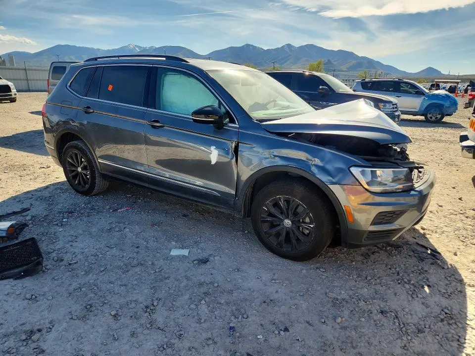 2018 VOLKSWAGEN TIGUAN SE  
