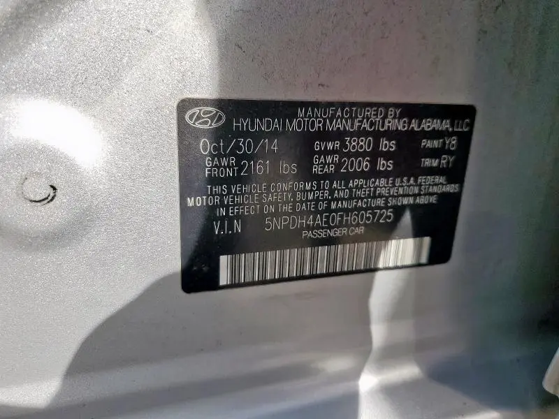 2015 HYUNDAI ELANTRA SE