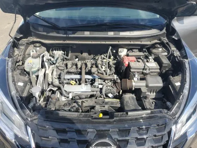 2024 NISSAN KICKS SV  