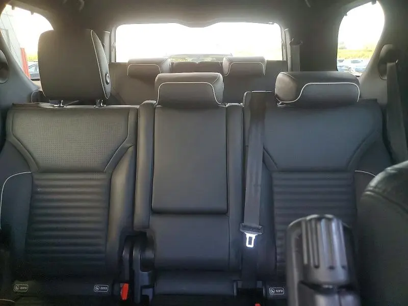 2017 LAND ROVER DISCOVERY HSE  
