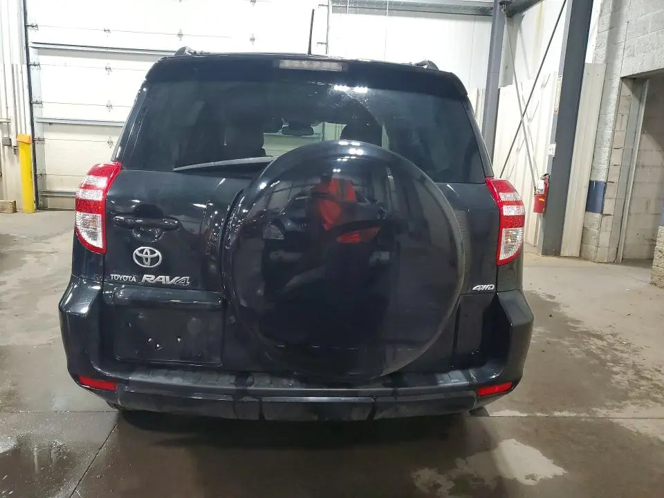 2010 TOYOTA RAV4 LIMITED  