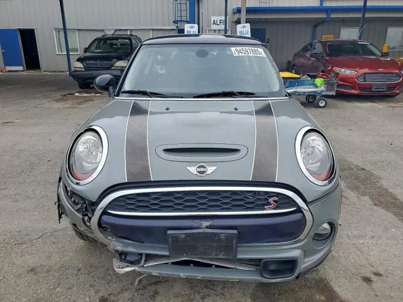 2016 MINI COOPER S  