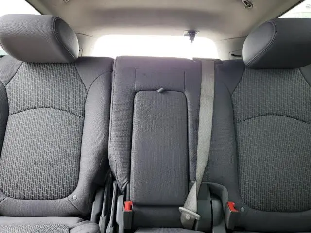 2011 CHEVROLET TRAVERSE LT  