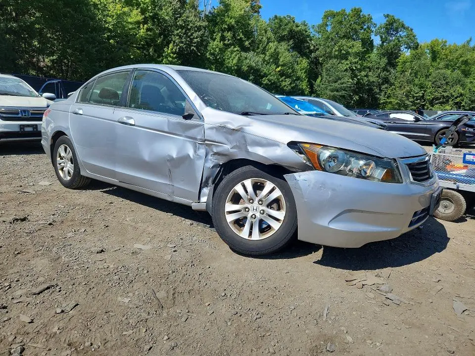2010 HONDA ACCORD LXP  