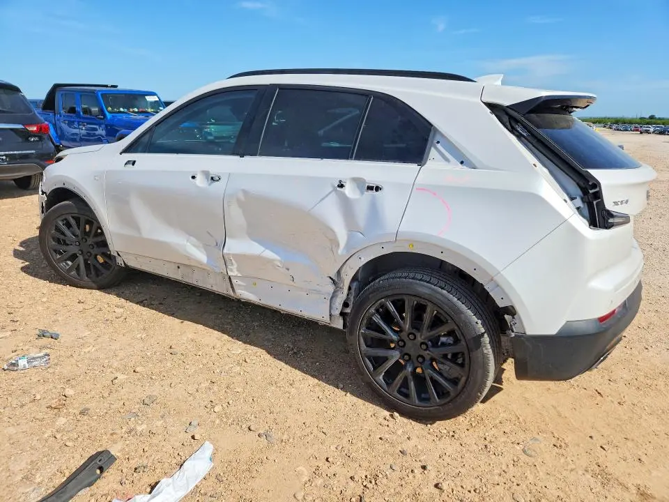 2022 CADILLAC XT4 SPORT  