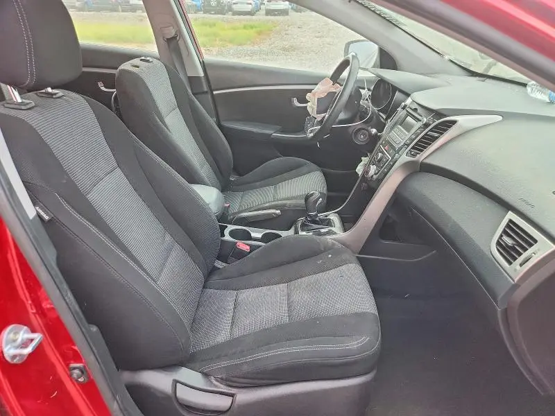 2017 HYUNDAI ELANTRA GT BASE  