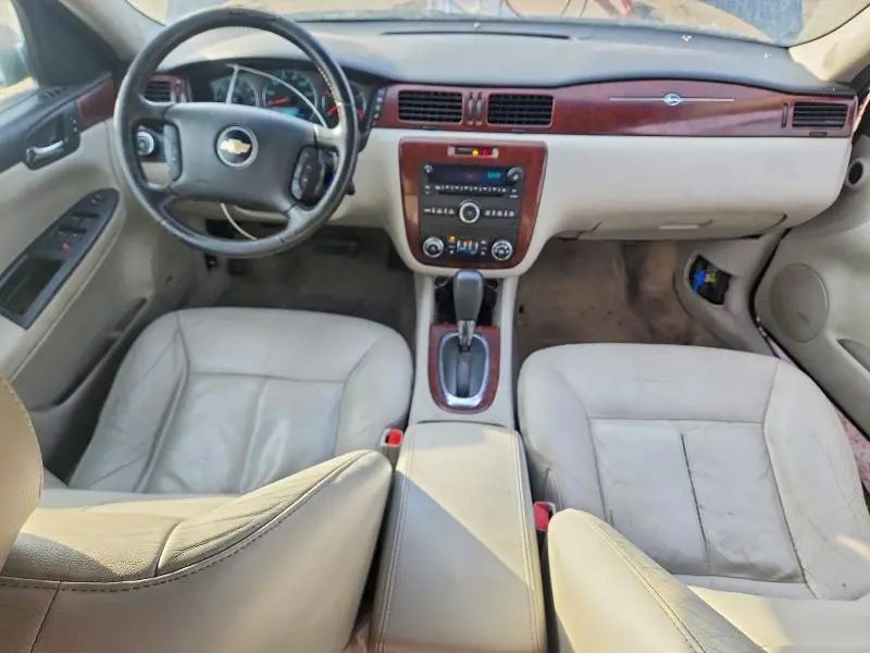2010 CHEVROLET IMPALA LT  