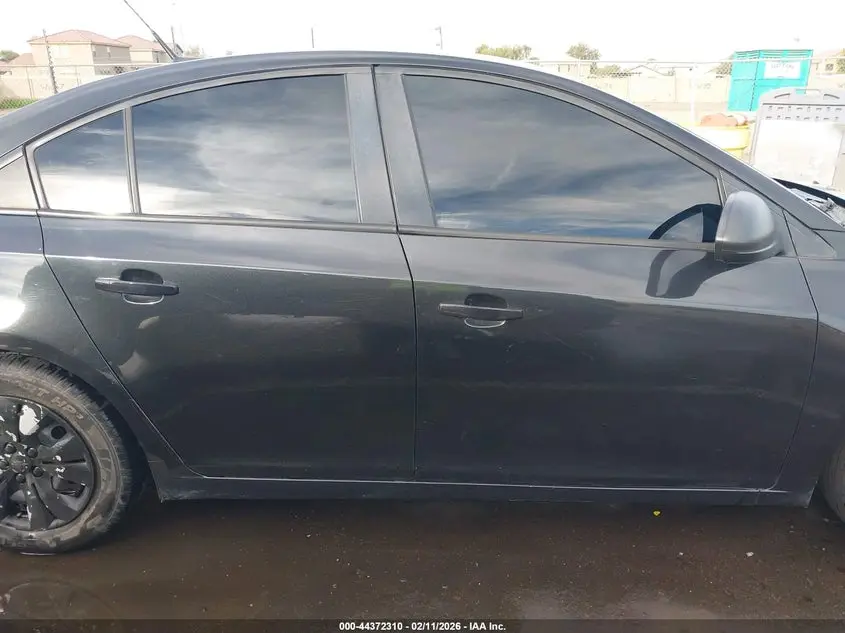 2013 CHEVROLET CRUZE LS AUTO