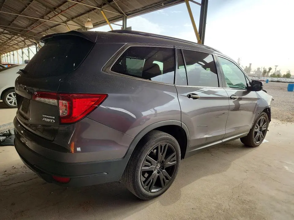 2021 HONDA PILOT SE  