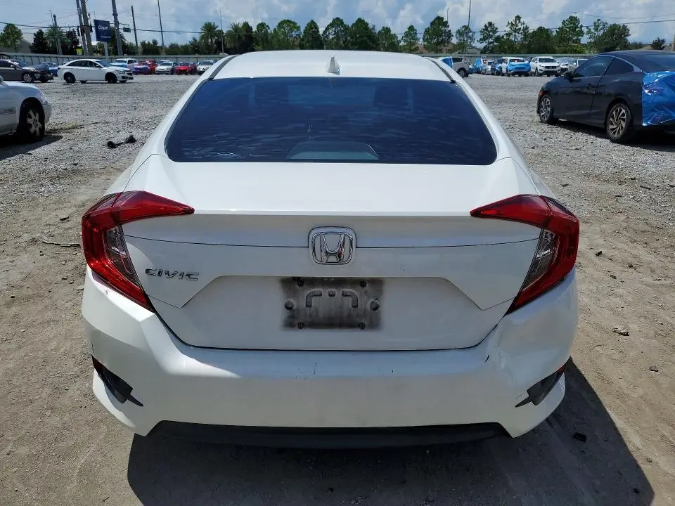 2018 HONDA CIVIC EX  