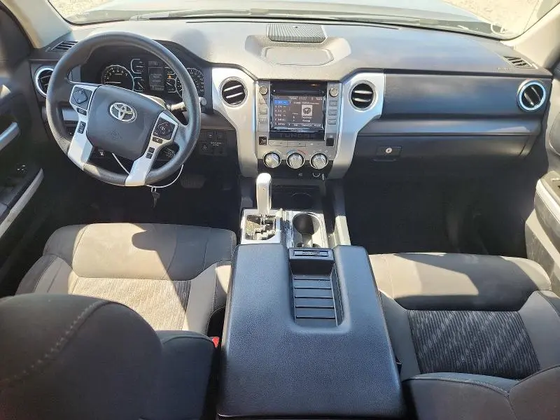 2019 TOYOTA TUNDRA CREWMAX SR5  