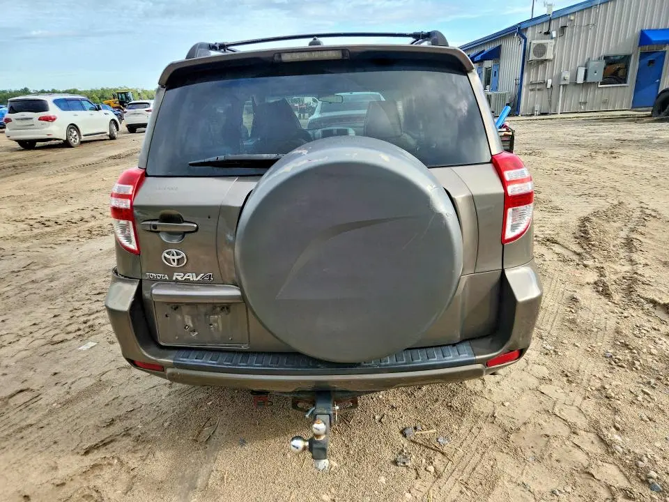 2010 TOYOTA RAV4 LIMITED  