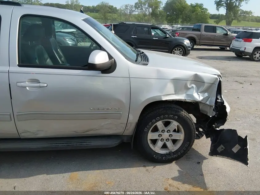 2013 GMC YUKON XL 1500 SLT