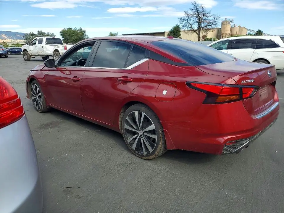 2020 NISSAN ALTIMA SR  