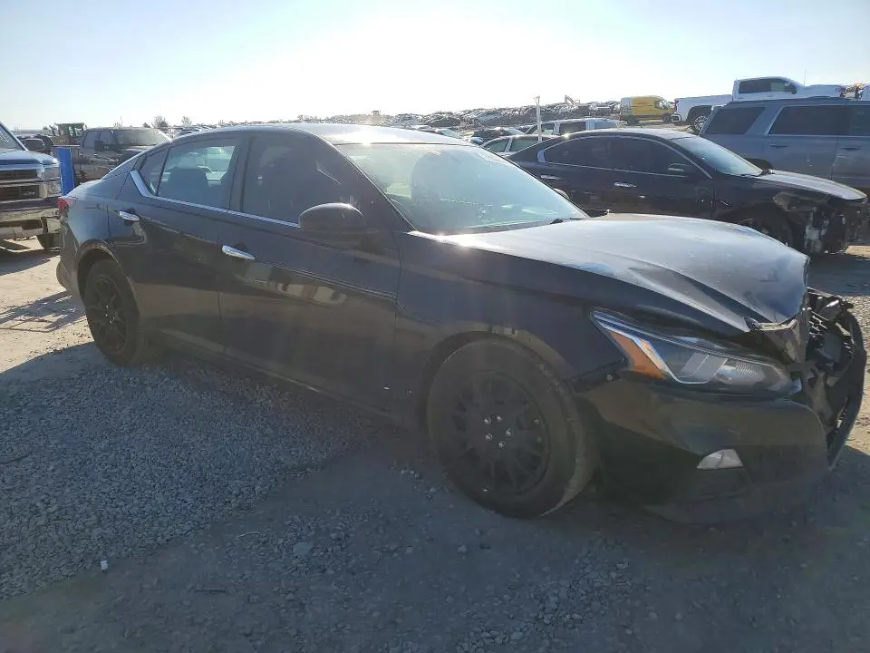 2020 NISSAN ALTIMA S  