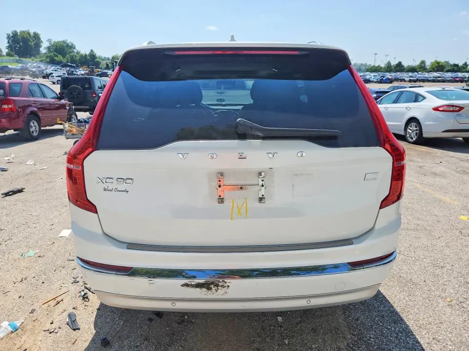 2022 VOLVO XC90 T8 RECHARGE INSCRIPTION  