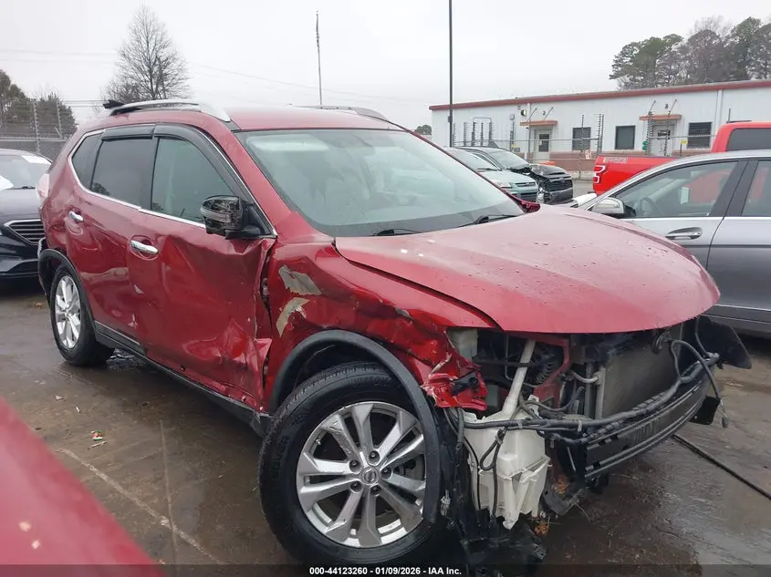 2016 NISSAN ROGUE SV