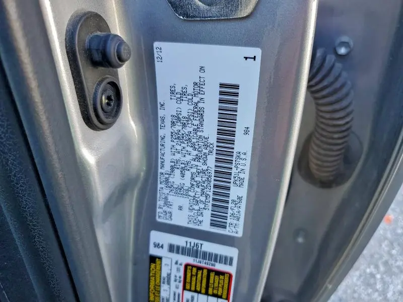 2013 TOYOTA TUNDRA CREWMAX SR5  