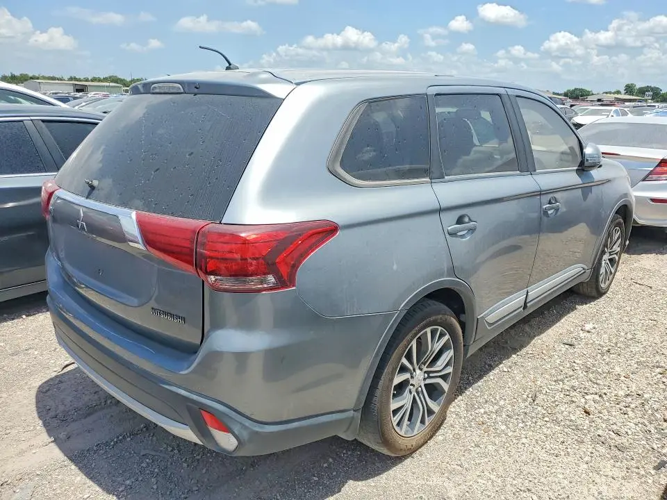 2016 MITSUBISHI OUTLANDER SE  