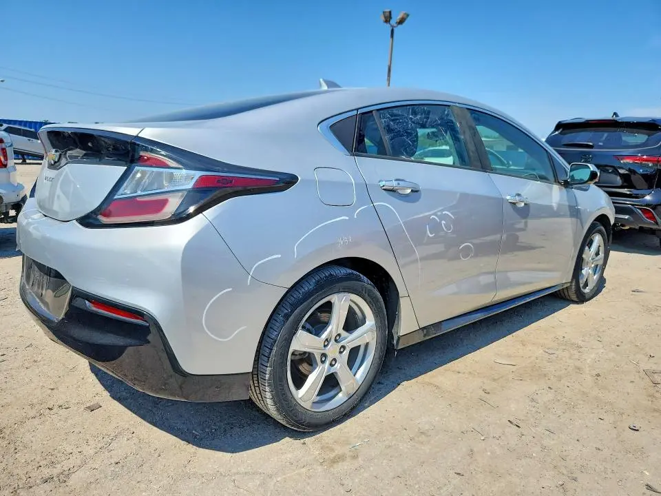 2018 CHEVROLET VOLT LT  