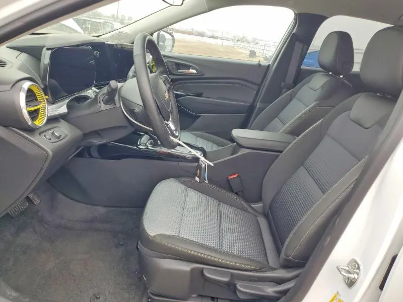 2025 CHEVROLET TRAX 1LT  