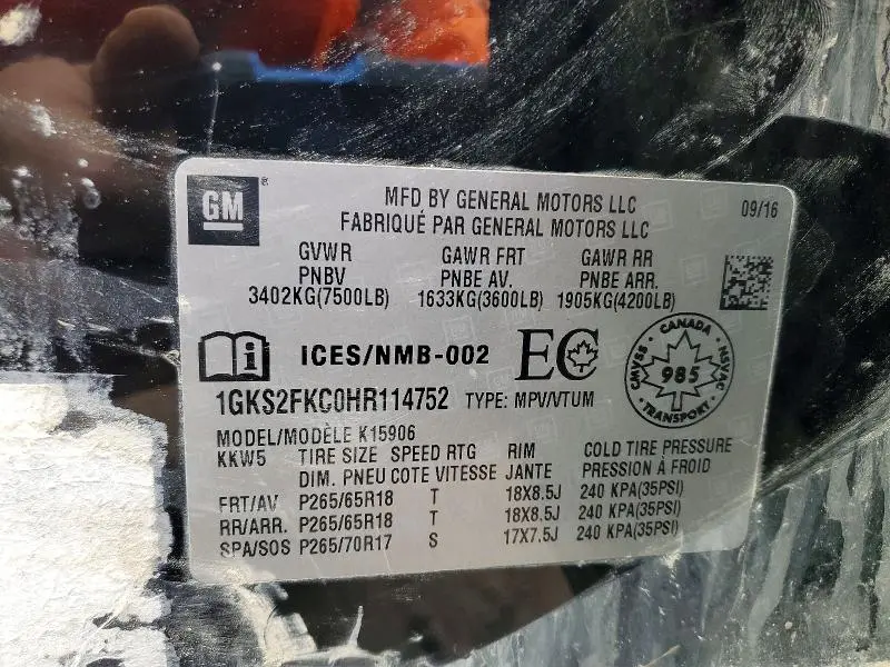 2017 GMC YUKON XL K1500 SLE  