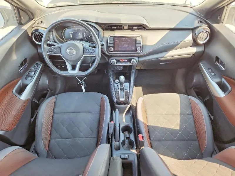 2019 NISSAN KICKS SR  