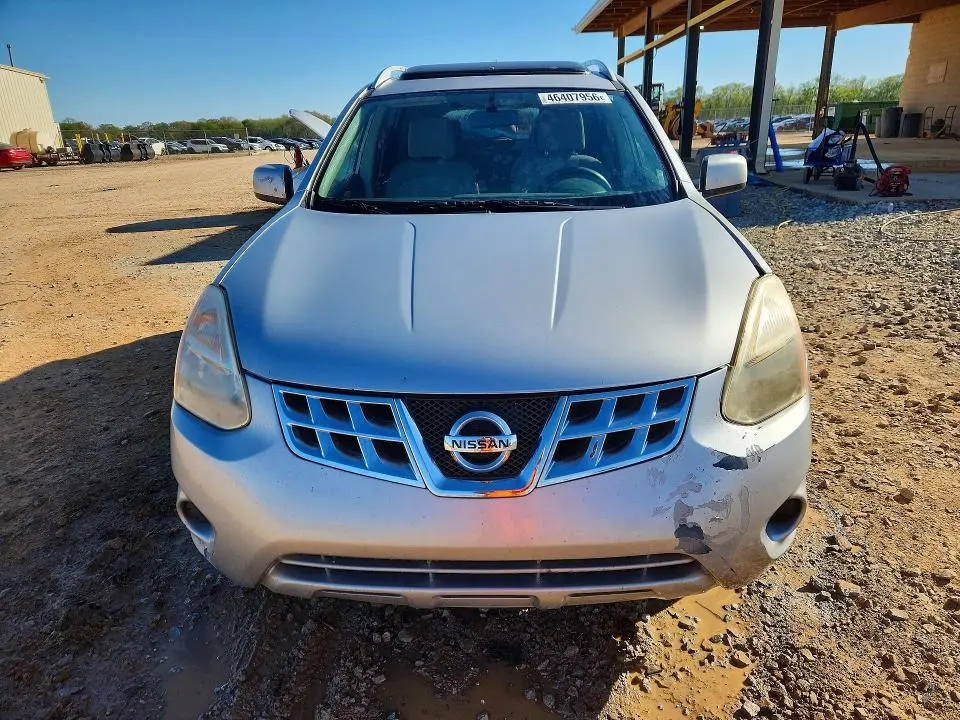 2011 NISSAN ROGUE S  