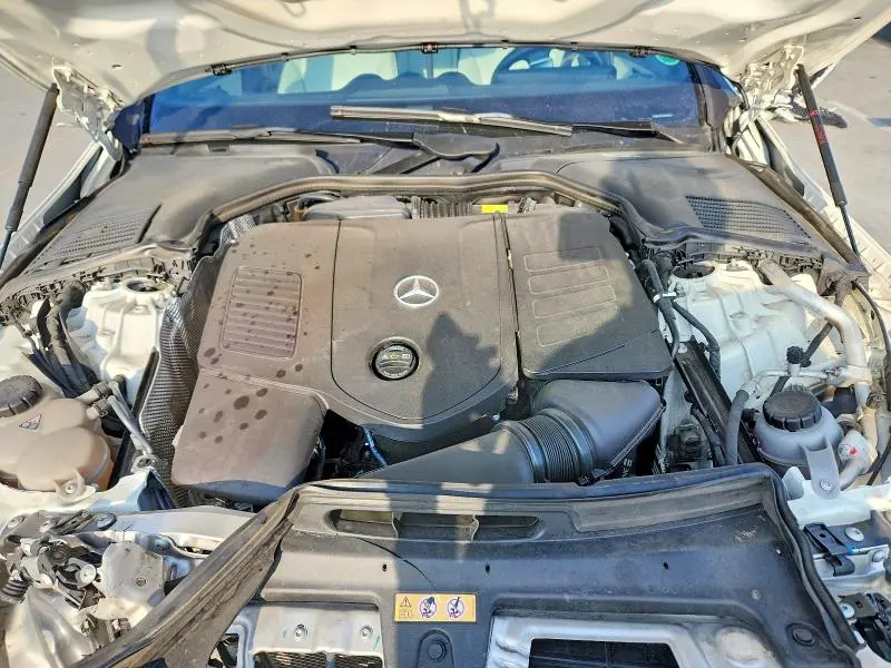 2022 MERCEDES-BENZ C 300  