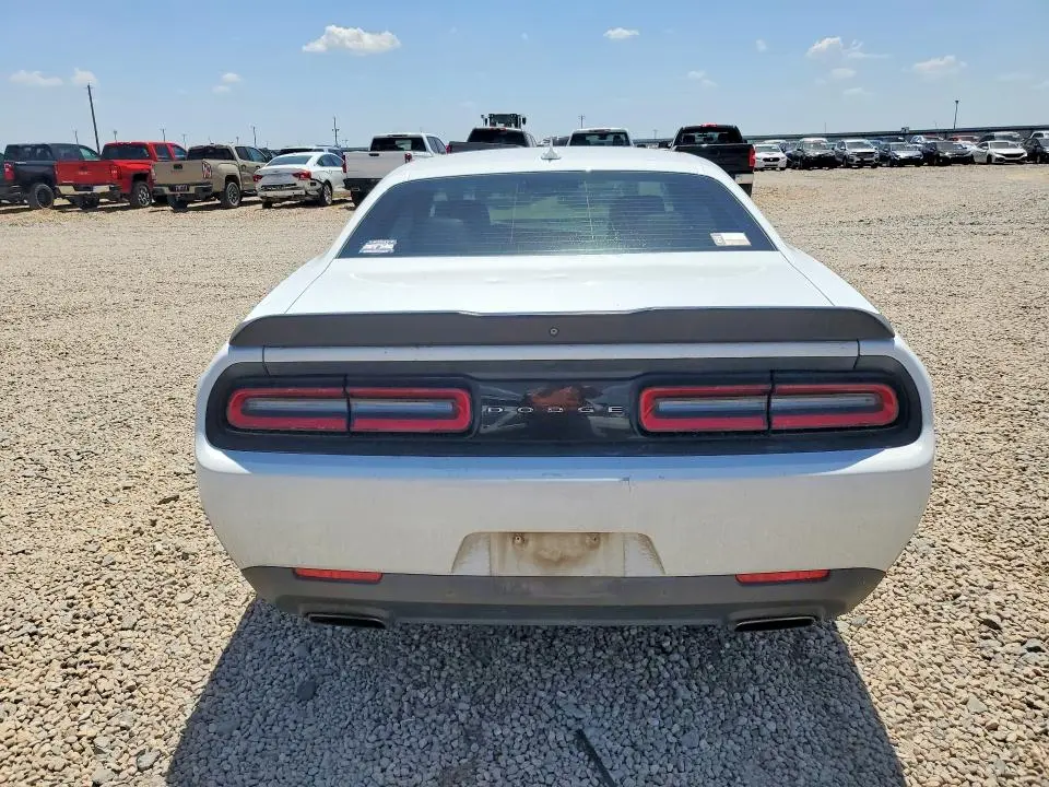 2018 DODGE CHALLENGER SXT  