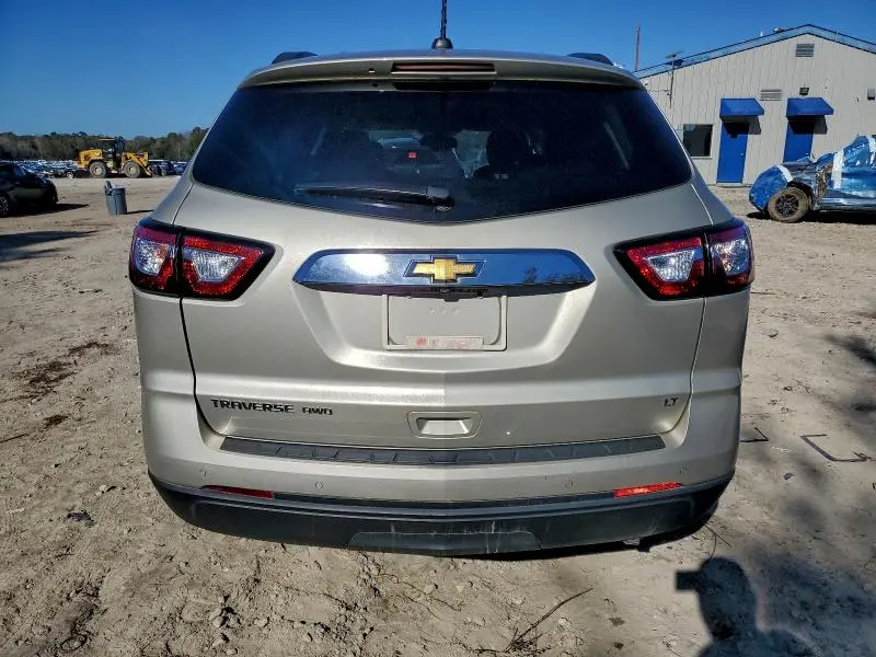 2017 CHEVROLET TRAVERSE LT  