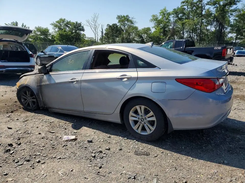 2012 HYUNDAI SONATA GLS  