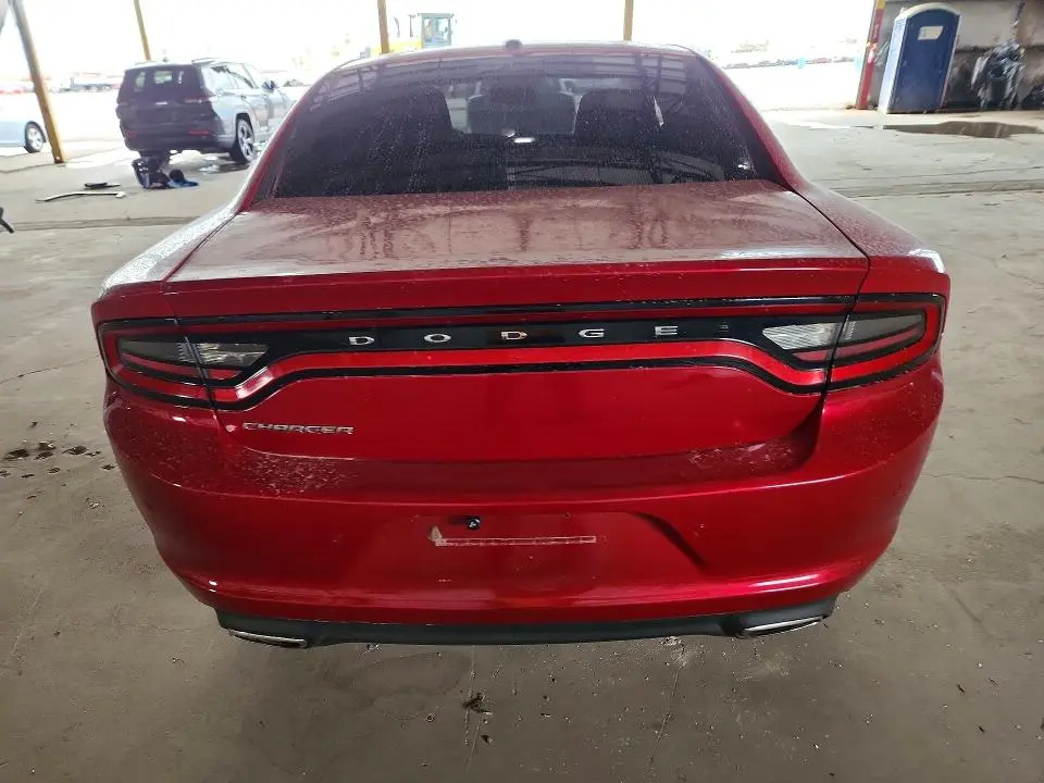 2016 DODGE CHARGER SE  