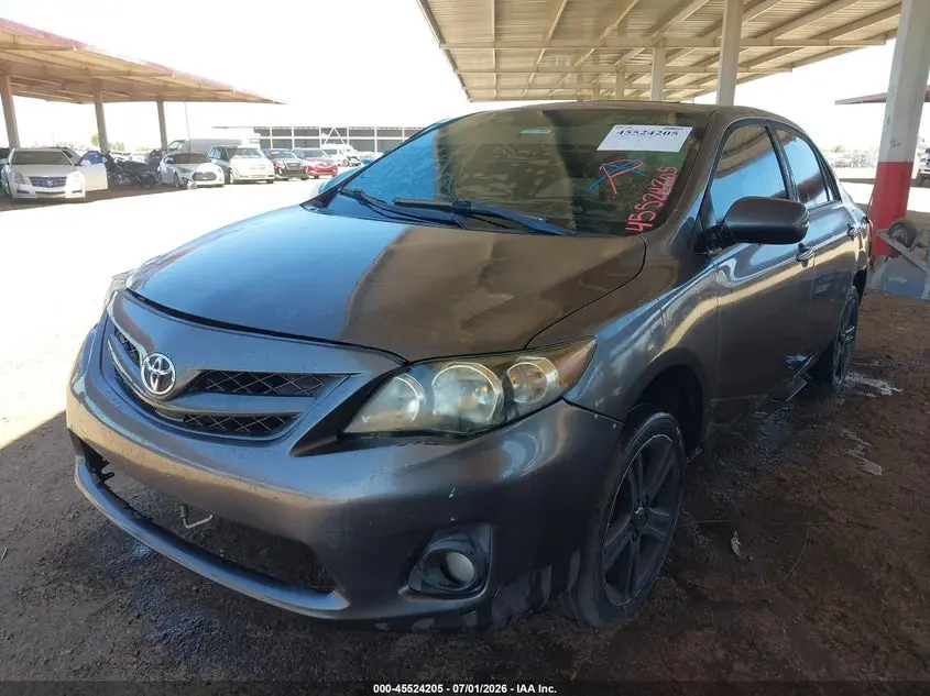 2013 TOYOTA COROLLA S