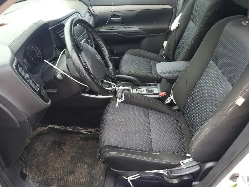 2018 MITSUBISHI OUTLANDER ES  