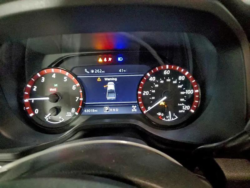 2021 NISSAN TITAN SV  