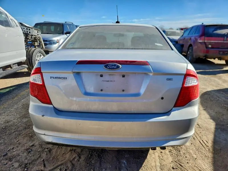 2011 FORD FUSION SE  