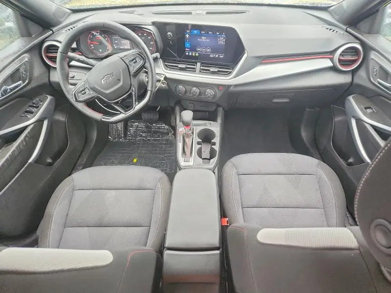 2025 CHEVROLET TRAX 1RS  
