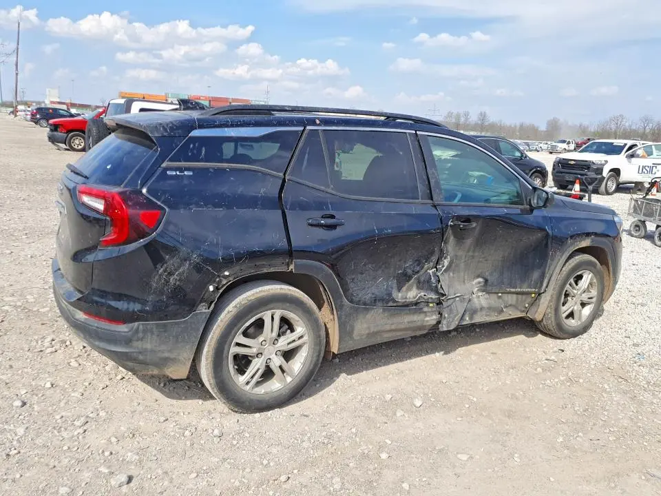 2022 GMC TERRAIN SLE  