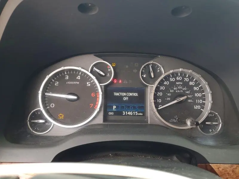 2014 TOYOTA TUNDRA CREWMAX PLATINUM  